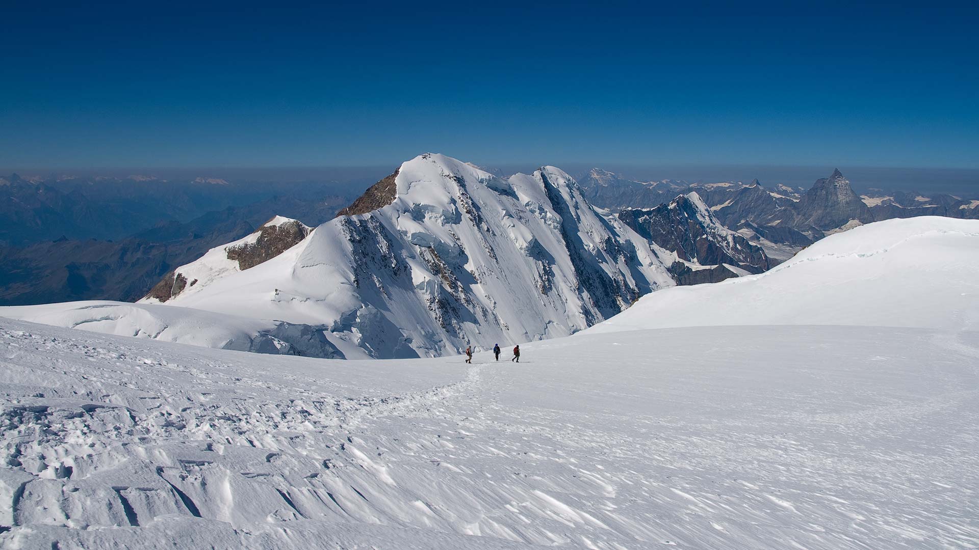 Group Tour: Spaghetti Tour - Traverse of the Monte Rosa Massif from Cervinia to Gressoney